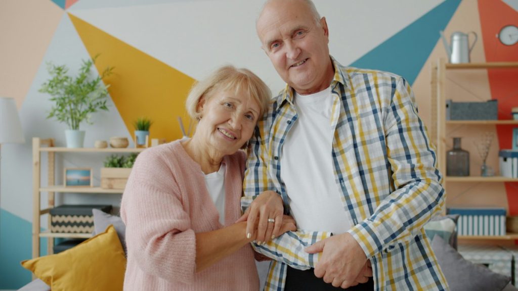 signs aging parents need help